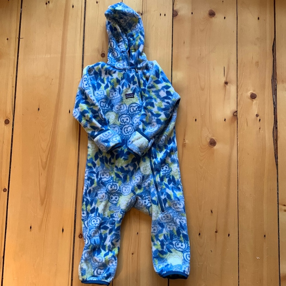 EUC Patagonia fleece onsie suit -3T, owl print